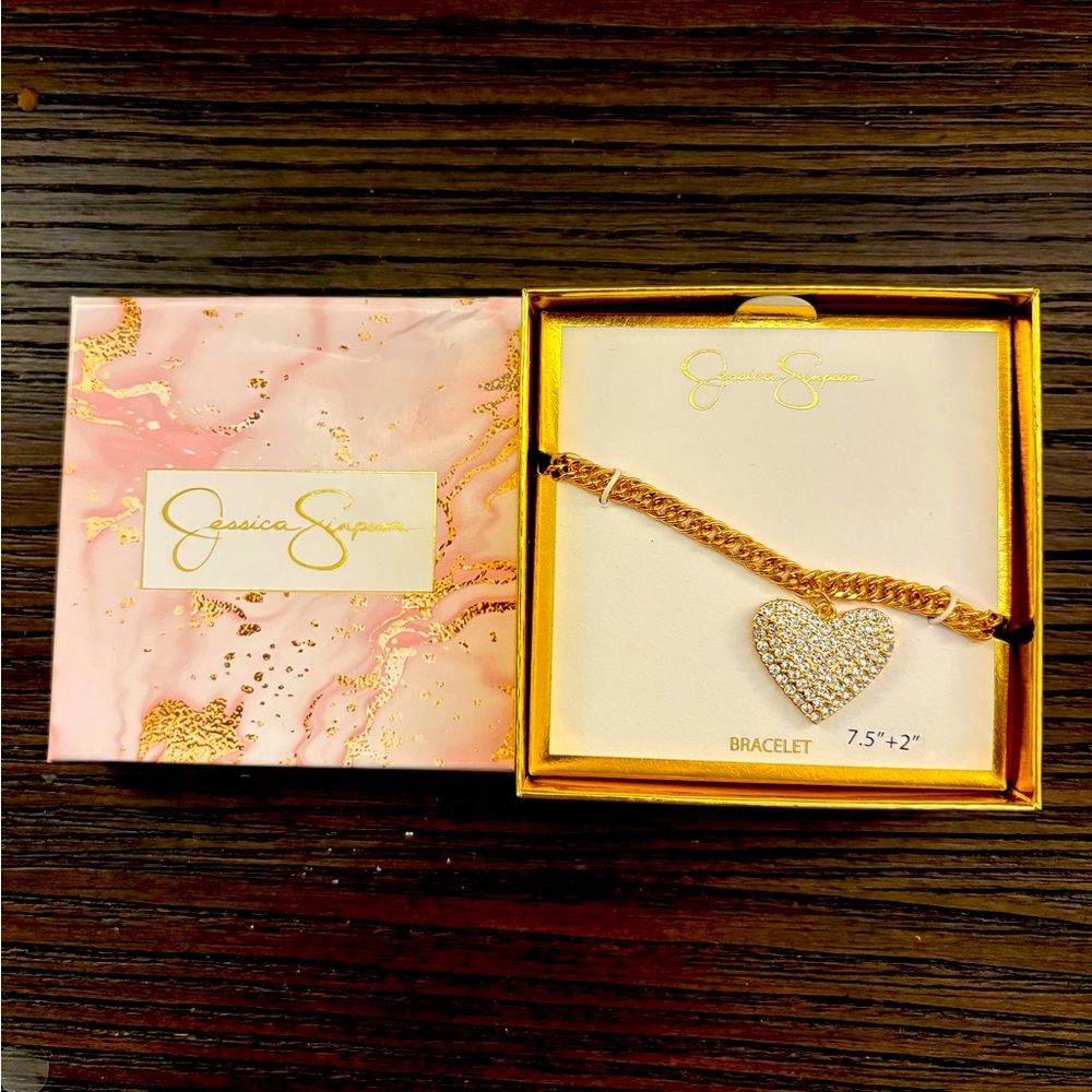 NEW Jessica Simpson Gold Heart Bracelet
